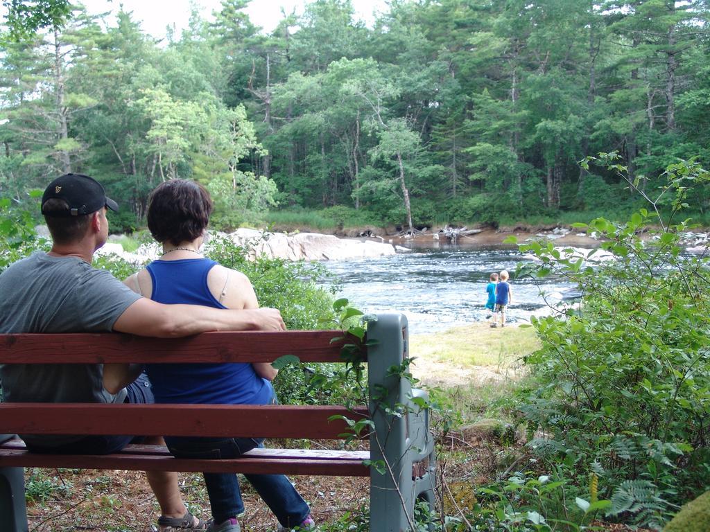Roseway River Cottages Shelburne Bagian luar foto