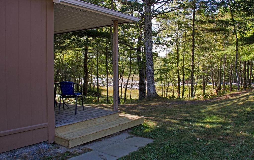 Roseway River Cottages Shelburne Bagian luar foto